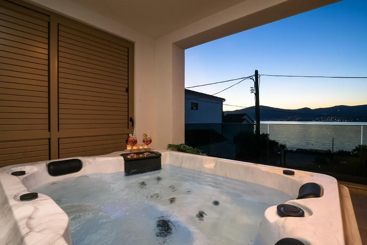 Luxury Apartments Lelu Trogir