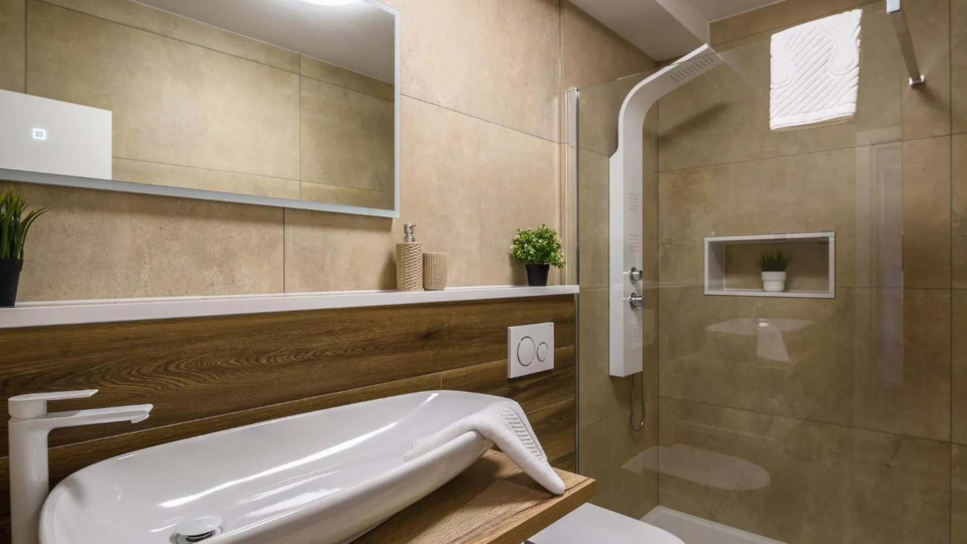Luxury Apartments Lelu Trogir